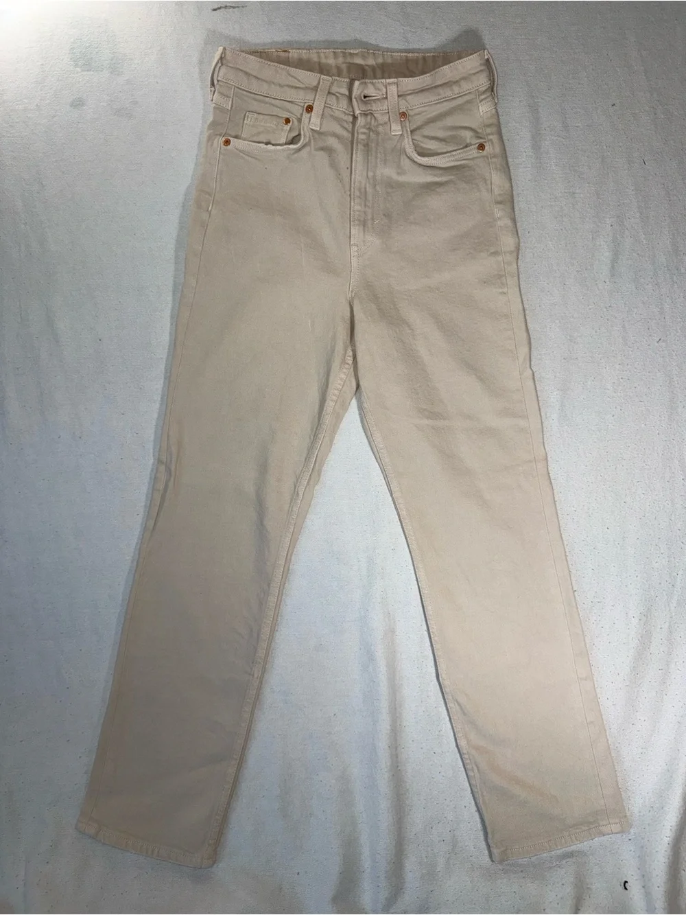 H&M Vintage Slim High Waist Cream Straight Jeans Size 2